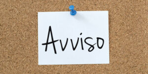 Immagine con scritta Avviso